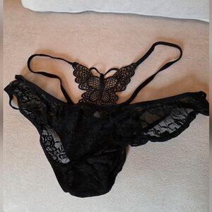 Parici Black Lace Butterfly Back Panties – Size XL